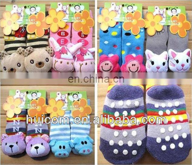 carton knitting socks