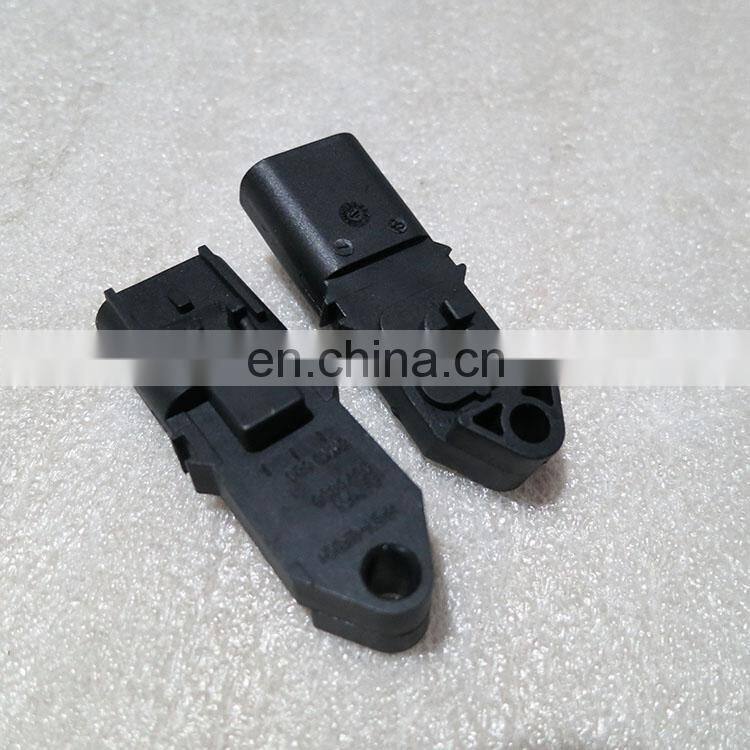 Auto Diesel Engine Parts 4076493 2897331 Air Temperature Sensor