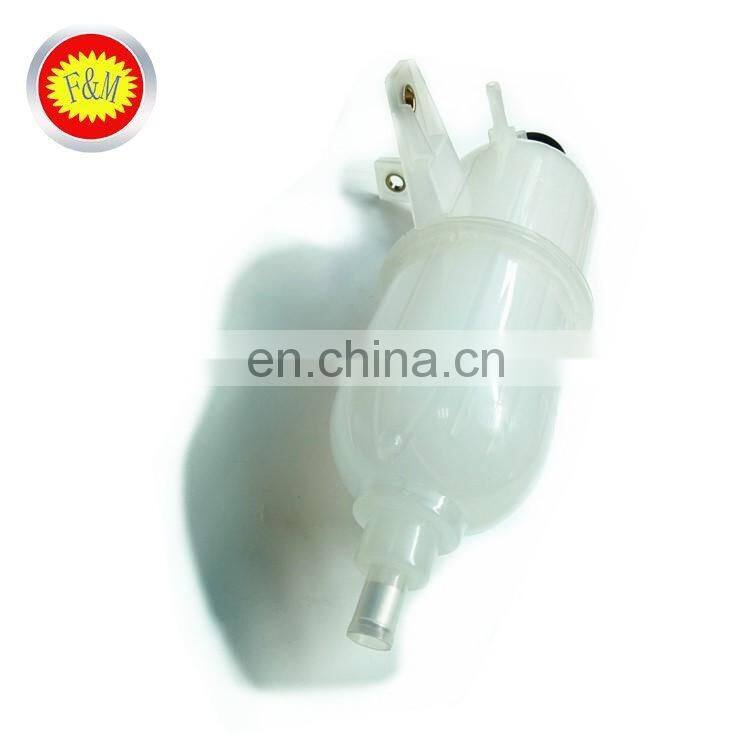 Hot sale factory price japanese car aluminum radiator pa66 gf30