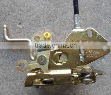 HOWO truck spare parts truck body door locks WG1642340015