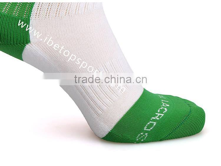 hot sales Wholesale cheap comfortable socks with OEM service