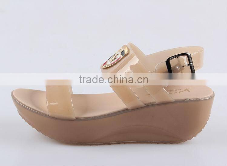 QIZHAN new The fashion leisure female sandals Platform Shoes Crystal Sandals Transparent Jelly Sandals