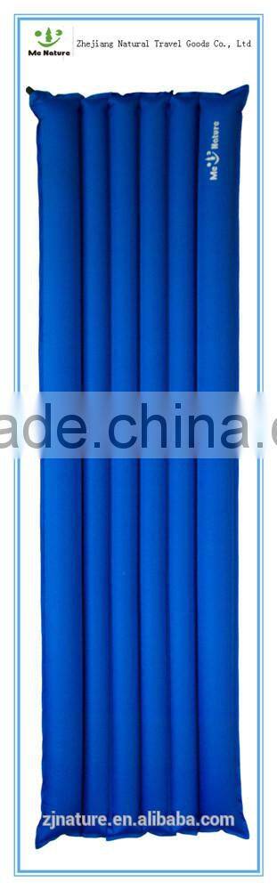 Inflatable floating water mat