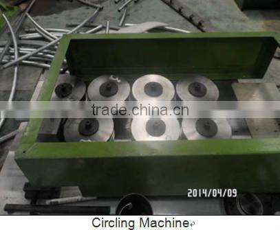 10 ft 3 legs trampoline with enclosure