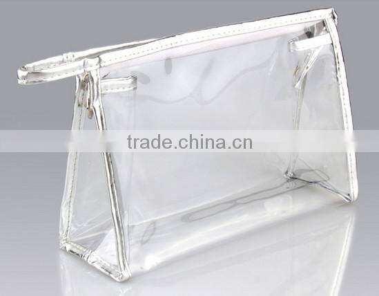 Clear vinyl pvc cosmetic packaging handle bag sewing from China manufacturer