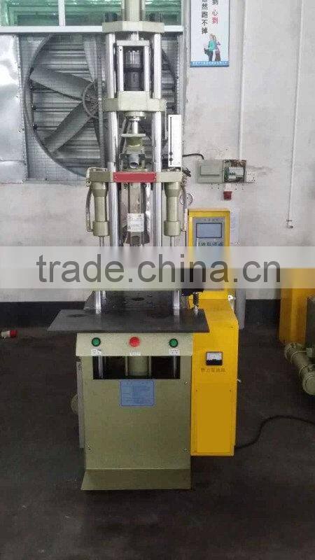 pyrotechnics plastic ring cap injecting machine