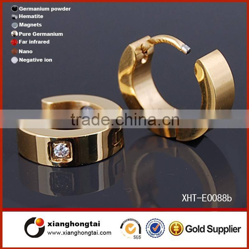 Heart Shape Glaring Diamond Earring Wholesale