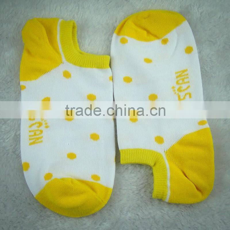 Factory Custom High quality cute children ankle socks, yellow color drop