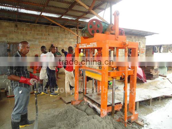 China 20 Years Factory concrete brick making machine price list QTJ4-40