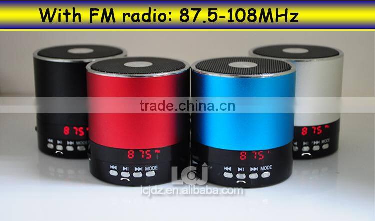 D-062 mini bluetooth radio FM MP3 player