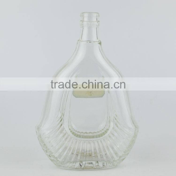 700ml unique shape clear empty vodka glass bottle