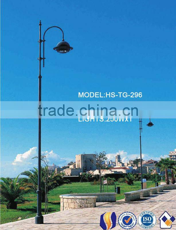 Antique double arm street lighting pole price