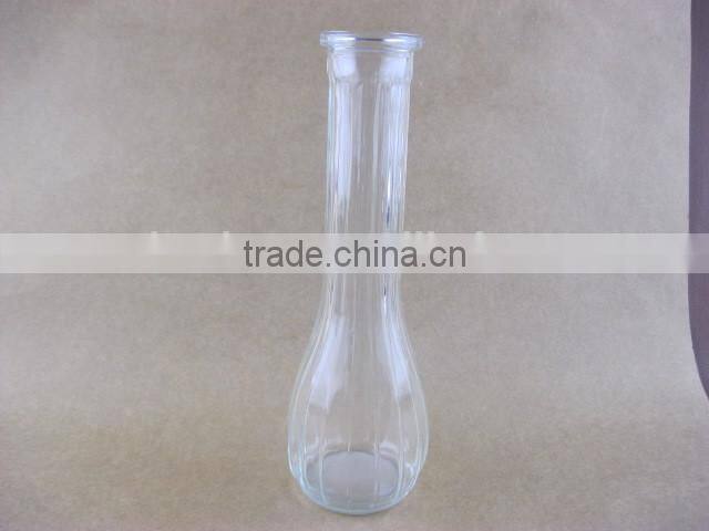 glass vase , glassware