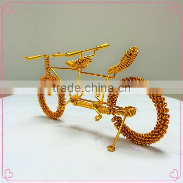 Wholesale good quality handmade beautiful couples sexy girl and boy metal pendant key chains