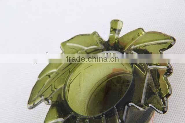 Home decor /Leaf shaped glass candle holder