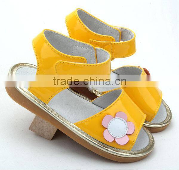 2012 NEW CHILDREN SANDALS