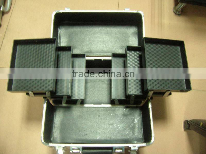 2013 new design aluminium Tattoo Kit Case , cosmetics case with plate inside and compartments size :370*230*270MM