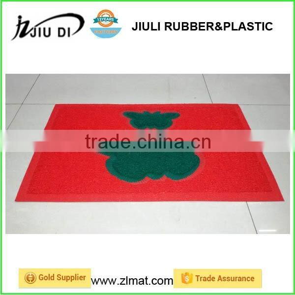 Anti-slip little foot printed pvc coil bath mat