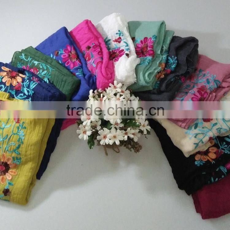 Wholesale Flower Embroidery Women Ladies Fashion Exquisite Hijab
