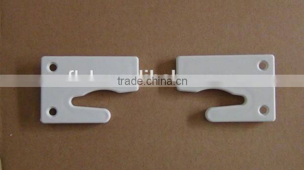 Cover of air-conditioner shake handshandle