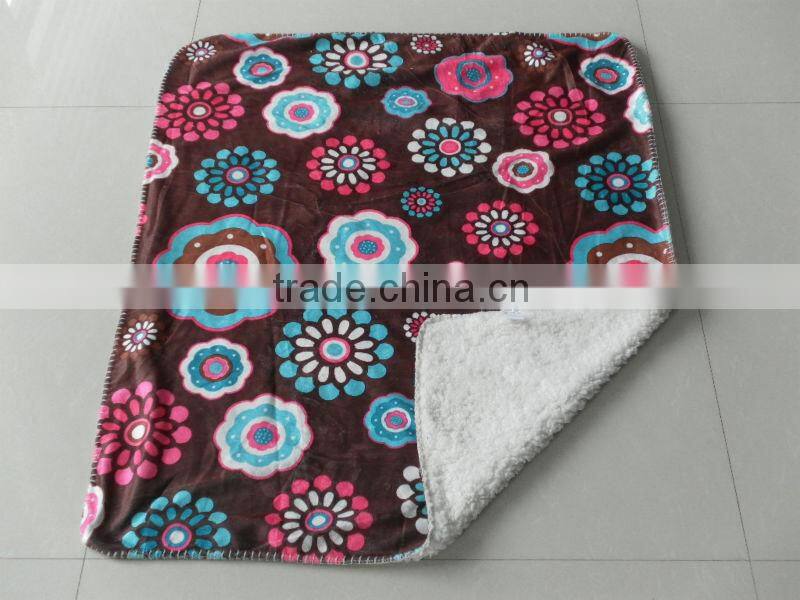 100% polyester printed short fur sherpa throw