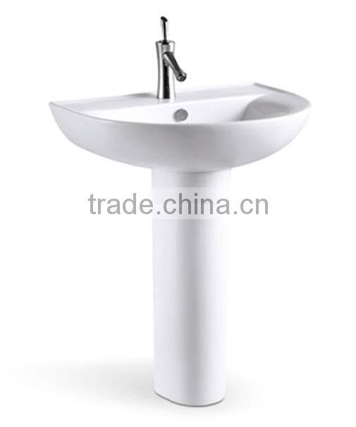 Economic Ceramic wash basin pedestal DW427