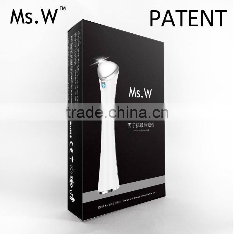 Mini portable battery operated eye wrinkle eraser, eye care massager