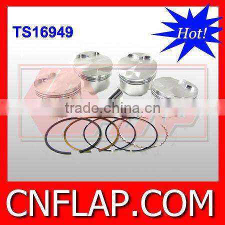 Chainsaw piston