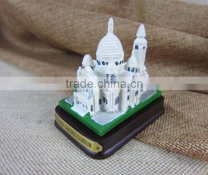 Resin building model Paris Sacre Coeur germany paris souvenir