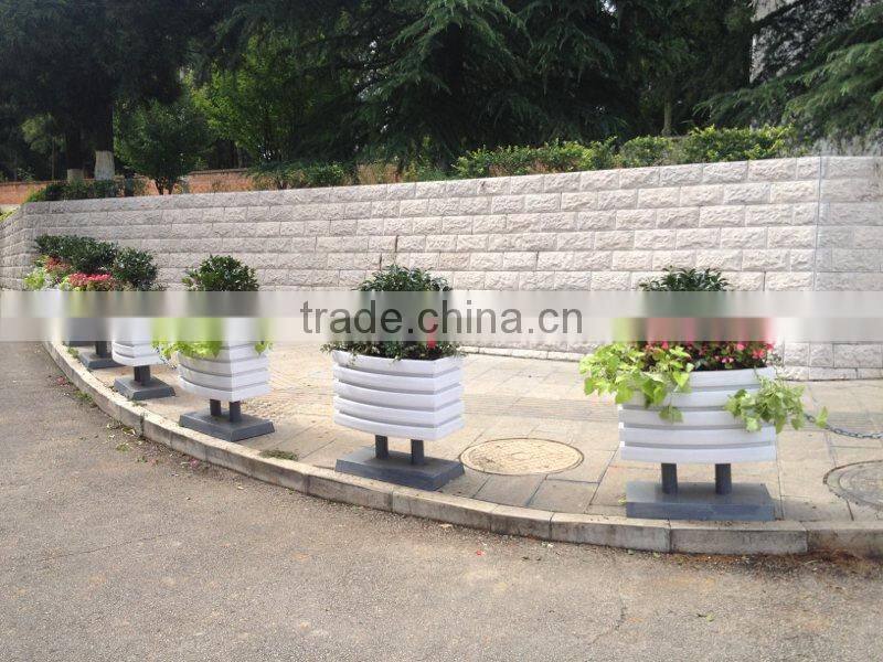 Flower Box Planter for Road and Street Decorate, flower box planter box