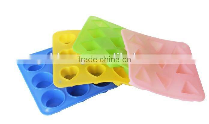 2015 new type and standard silicone custom-made ice cube tray