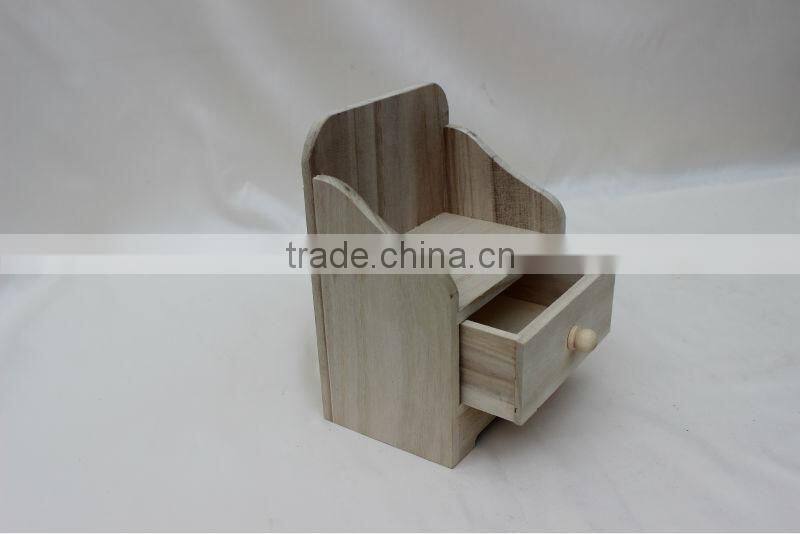 simple wood ring box in wood