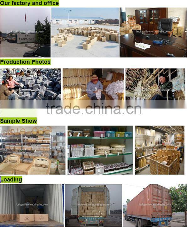 Basket Product Type and Holiday Decoration & Gift Use basket wicker