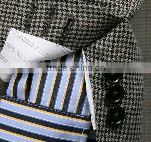 High quality houndstooth business suits/ italy style suits for men/ functional buttons on sleeve.