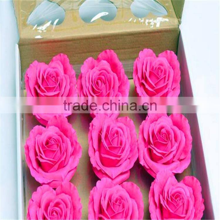 High quality valentine's day gift box artificial heart-shaped soap flower carving for decoration