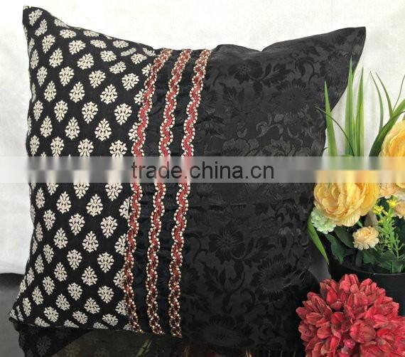 Black and white pillow, decorative pillow in black & white, printed black pillow, modern home decor, block print pillow