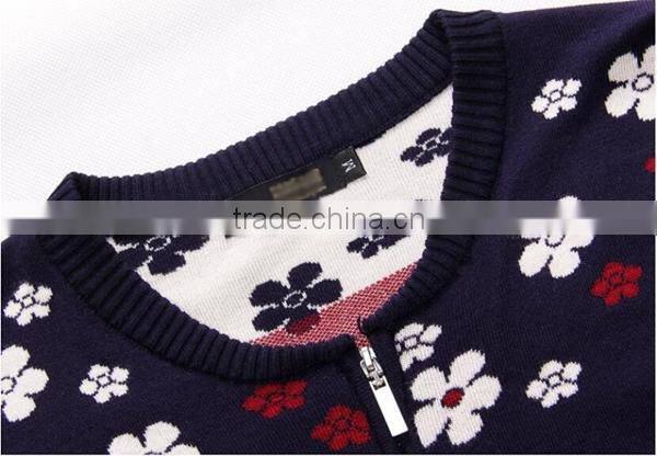 Jacquard Knitted Allover Flower Pcrew Neck Men Cardigan Sweater
