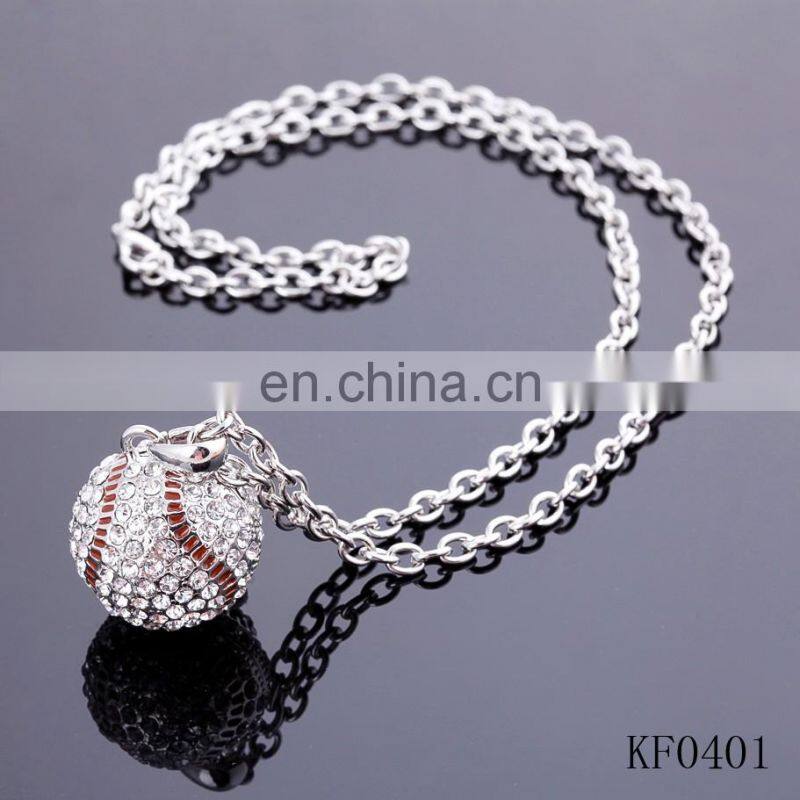 Trending hot sale 3D white wholesale crystal baseball charms