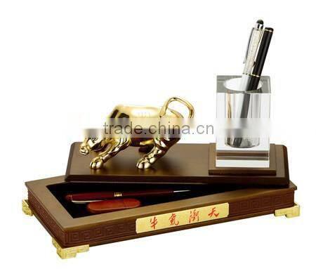 Personalized metal Horse pen holder