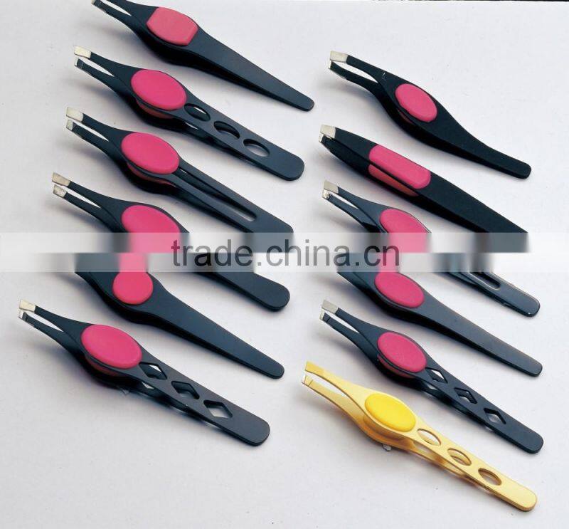 Straight tip eyebrow tweezer with silicon non-slip finger grips