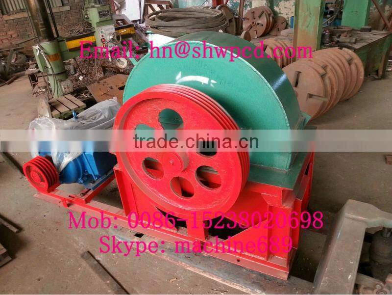Wood shaving machine, wood recycling machine