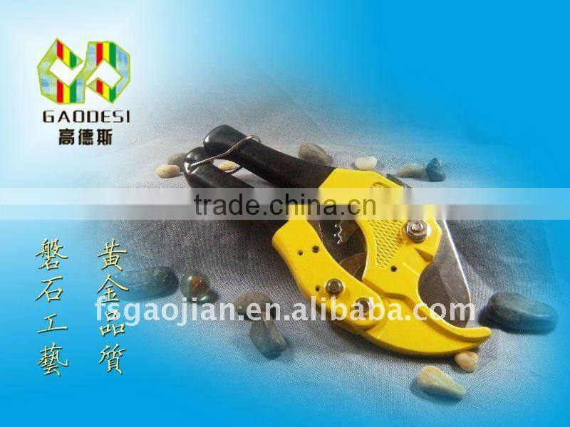 PVC Pipe Cutter