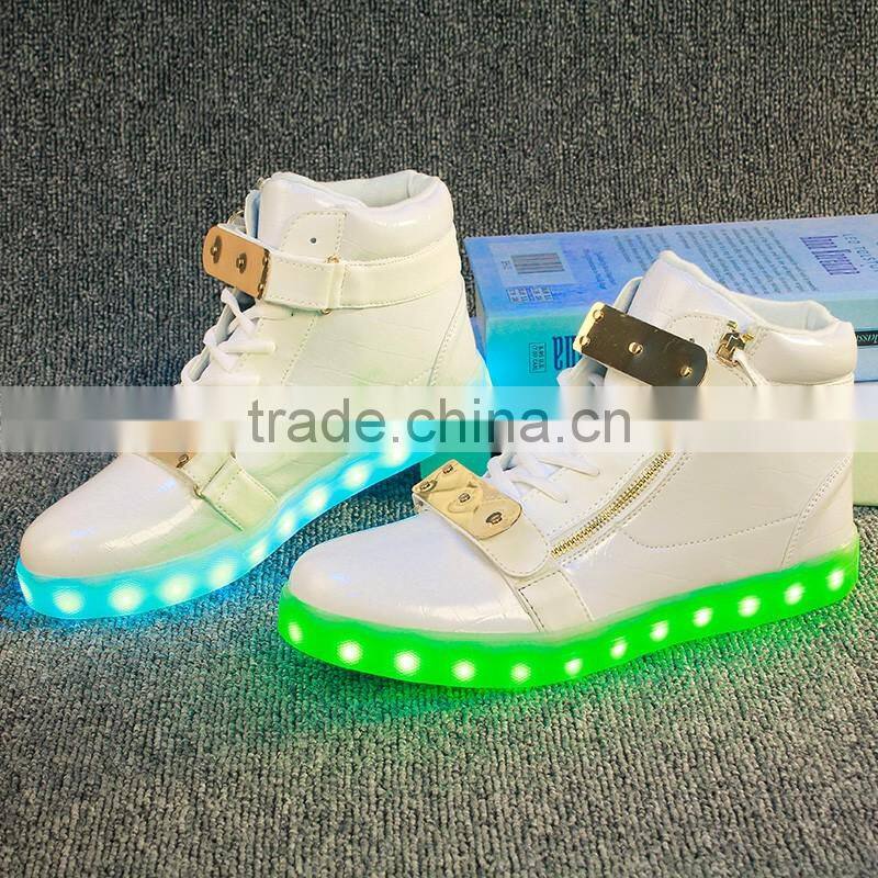 2016low MOQ with app controlled bluetooth twin lamp dance ODM led light up shoes