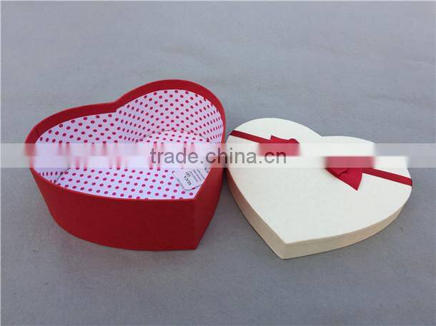 Love type gift box for Valentine's Day gift box