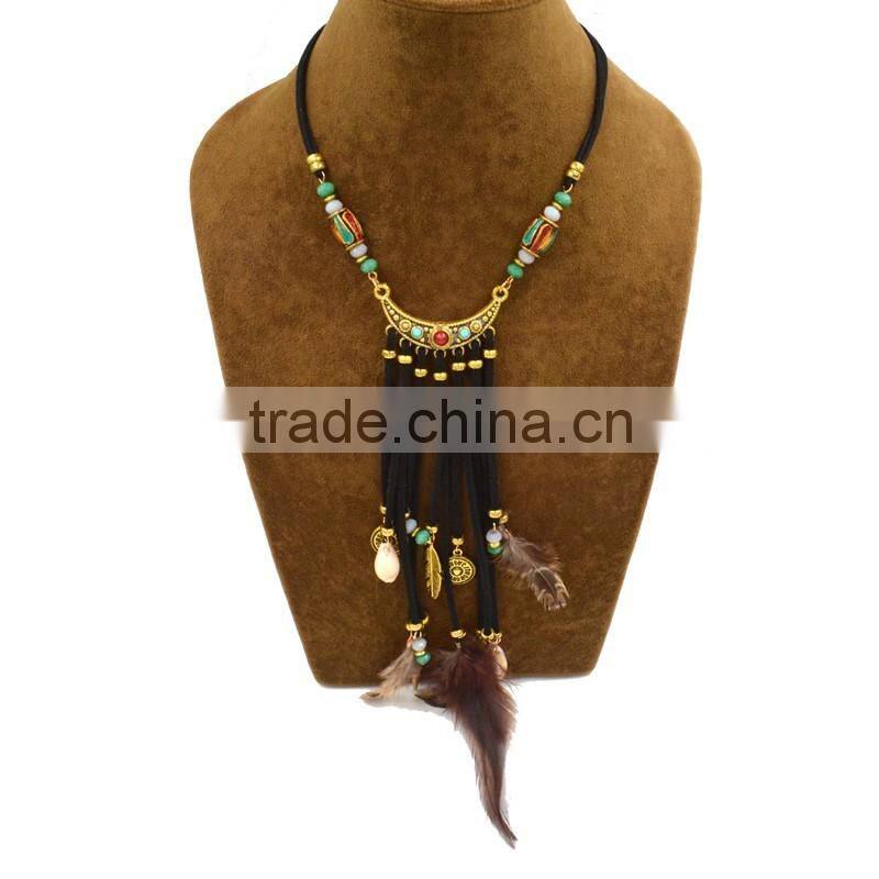 Wholesale High Quality Handmade Black Velour Indian Style Real Feather Pendant Necklace