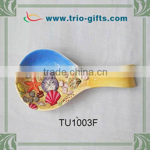 Hot wholesale ceramic spoon tropical fish decoration