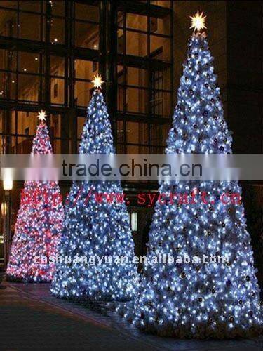 Gaint Light christmas tree