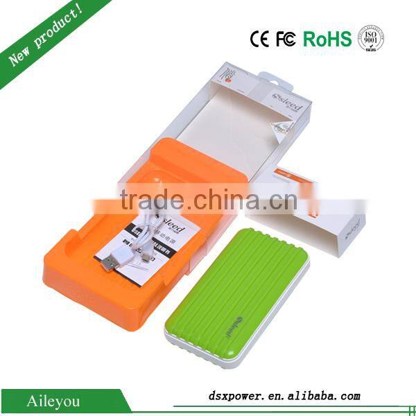 Manufacturer cheap portable 15600mah mobile power bank