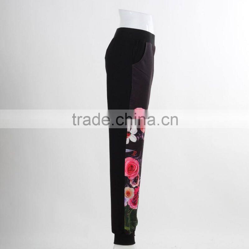 F5W30178 Ladies Contrast Panel Flower Print Jogger Pants