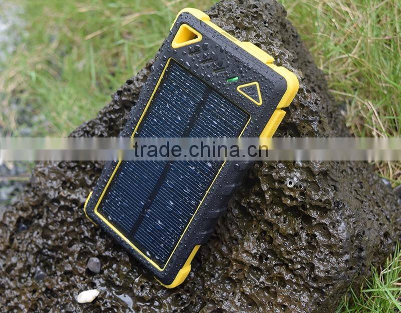 Hot waterproof 8000mah portable solar power charger for samsung mobile phone